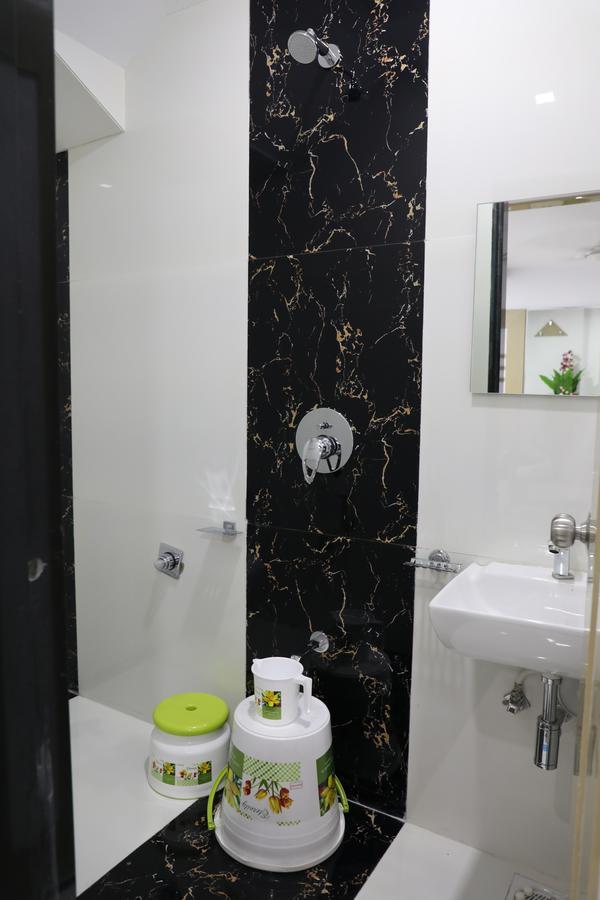 Hotel Pearl Navi Mumbai Eksteriør bilde