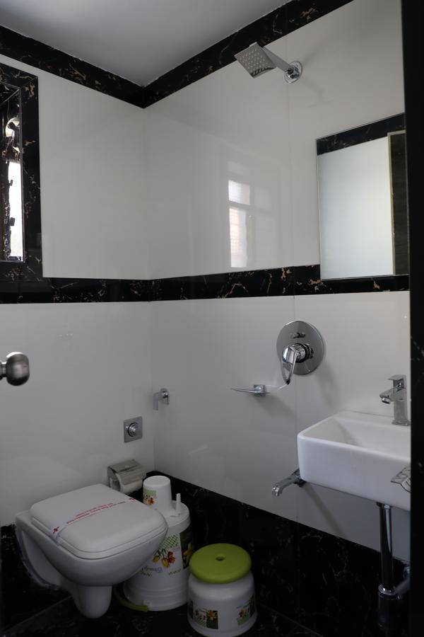 Hotel Pearl Navi Mumbai Eksteriør bilde